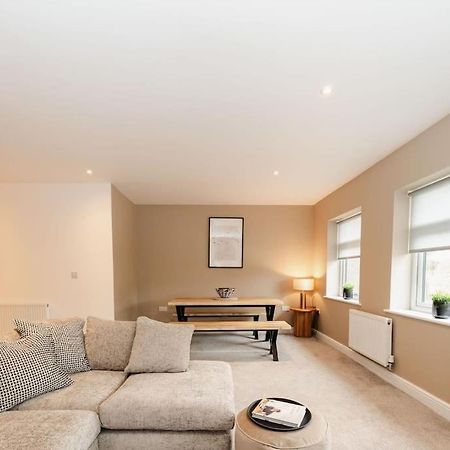 Boutique Apartment - Mazerystays Exley Екстер'єр фото