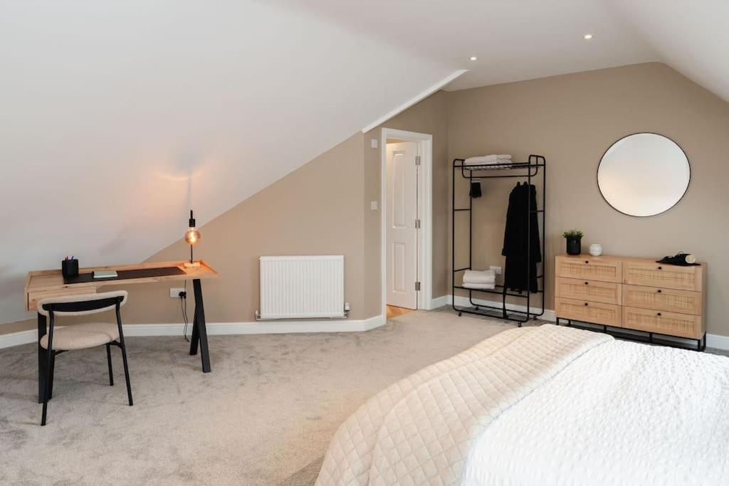 Boutique Apartment - Mazerystays Exley Екстер'єр фото